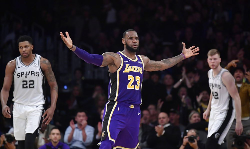 LeBron 42 points leads Lakers surge past Spurs by 121-113 late in ...