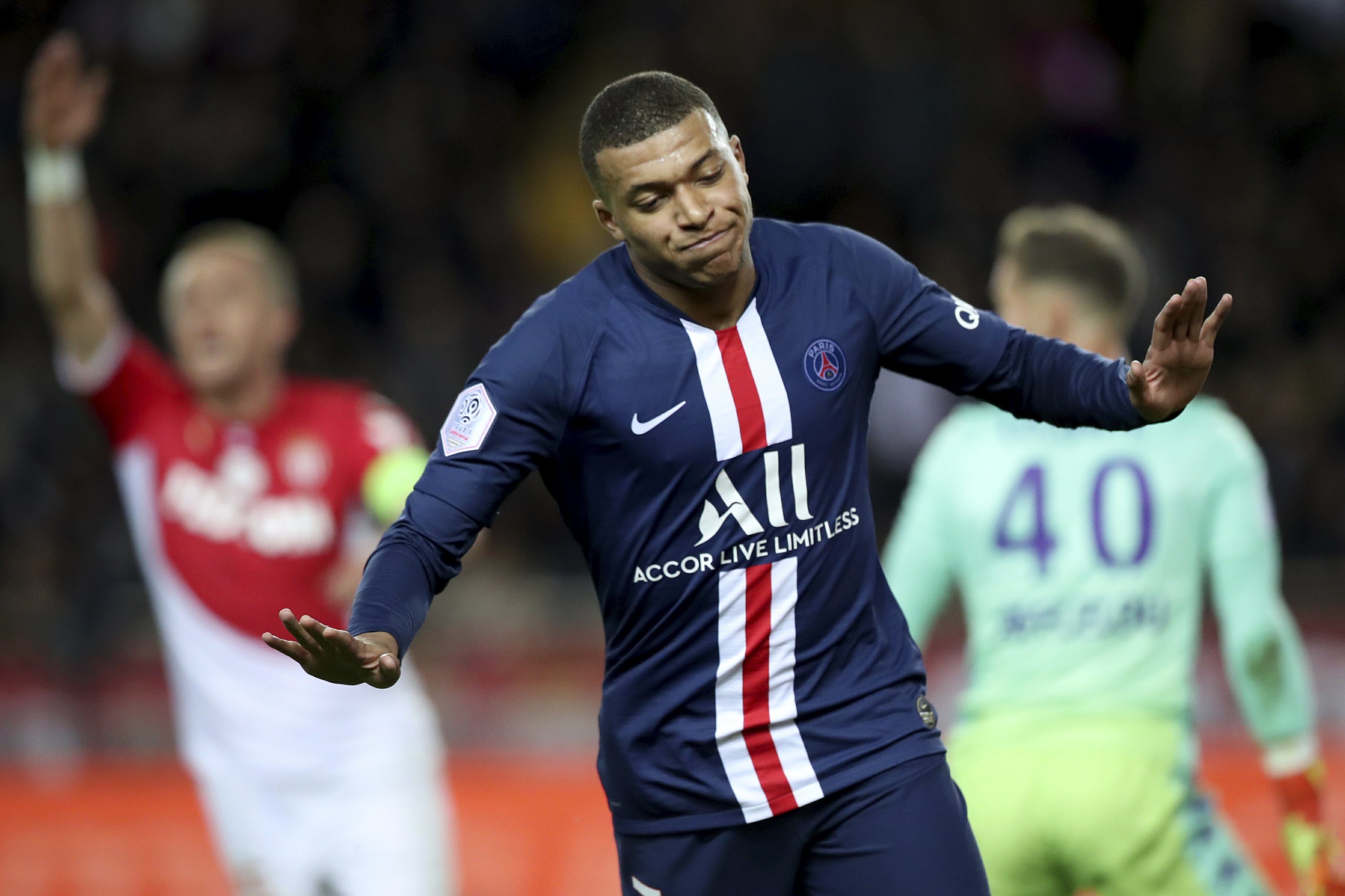 Mbappe Scores 2 Against His Former Club As Psg Beats Monaco By 4 1