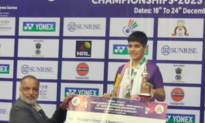16-year-old Anmol Crowned Senior National Badminton Champion On Cricketnmore