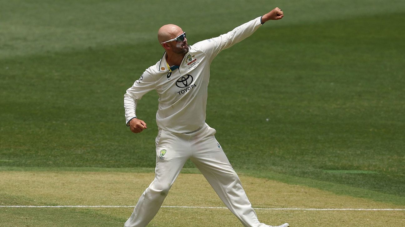 Aus vs Pak - 1st Test - Nathan Lyon joins the elite in the 500-wicket club