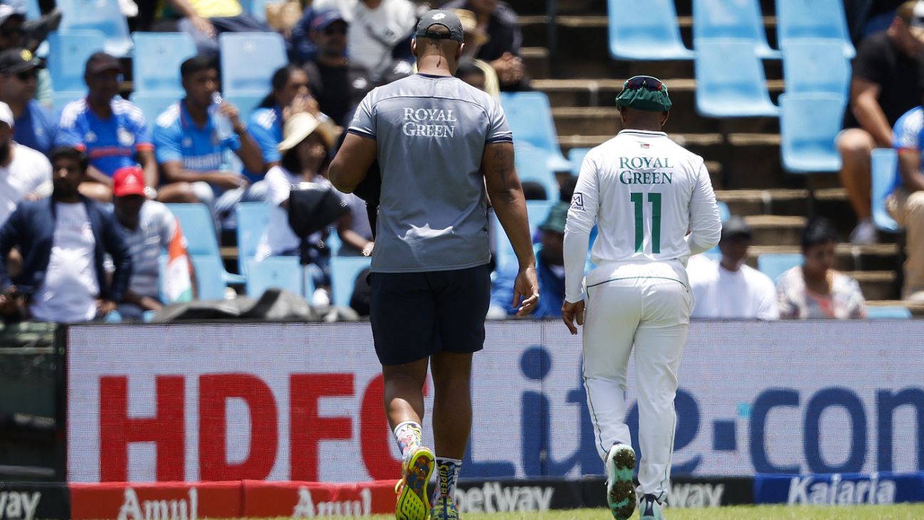 SA vs Ind 1st Test - Hamstring strain puts Temba Bavuma's participation in Centurion Test in doubt