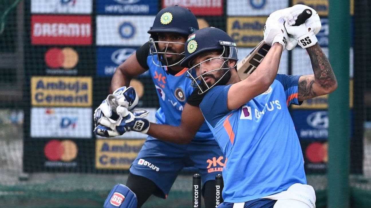 Recent Match Report - South Africa vs India 3rd ODI 2023/24