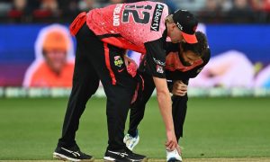 Recent Match Report - Renegades vs Scorchers 4th Match 2023/24