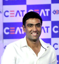 Ashwin and Lyon’s Heartwarming Exchange: A Cricketing Bond