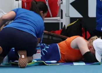 Sobbing Jones among Australian Open retirements