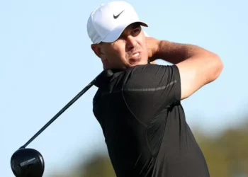 Rose leads as Koepka makes PGA Tour return