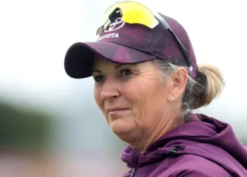 Doesn’t matter if you’re 18 or 35′ – Edwards embraces England’s future