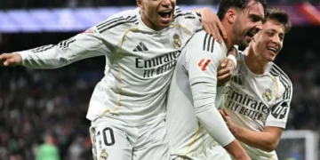 Real Madrid overcome Bernabeu boos to record Arbeloa’s first win
