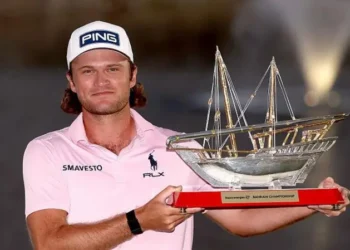 Hill beaten by Schott in Bahrain play-off