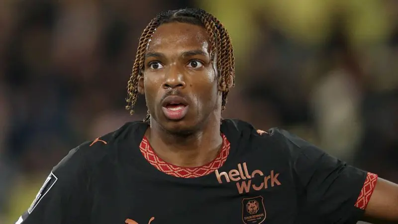 Liverpool agree £60m deal for defender Jacquet