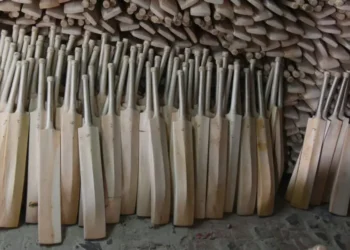 MCC change Laws of Cricket to permit previously ‘illegal’ bats