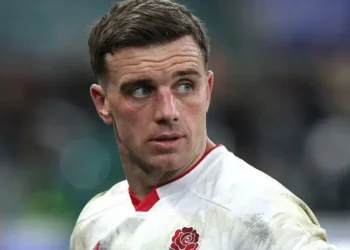 Pilates pain and spotting space – how Ford stays in the fly-half fight at 32