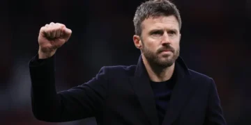 ‘I feel at home here’ – Carrick hints he wants Man Utd stay