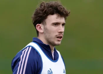 Centre Brau-Boirie to make France debut in Wales