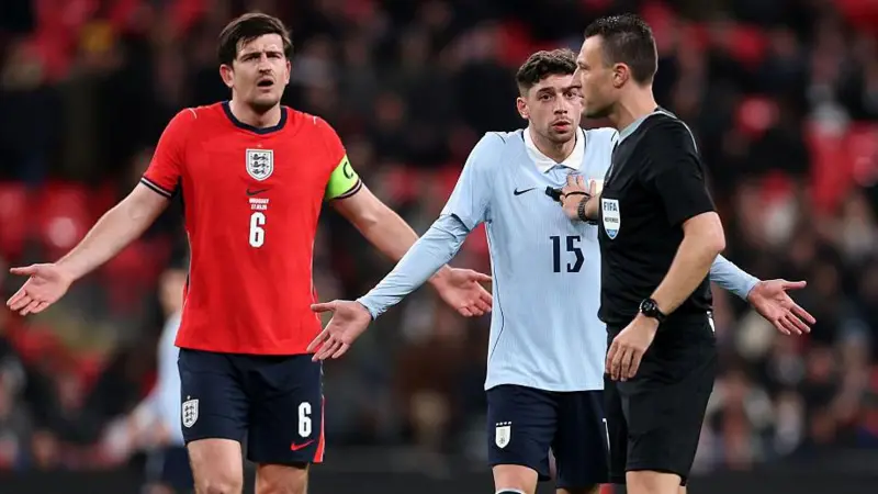 Red card confusion & contentious calls – VAR’s ‘bad day at office’