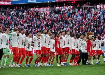 Record-breaking Bayern win Bundesliga – now for the Treble