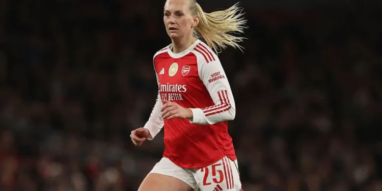 Arsenal forward Blackstenius signs new contract