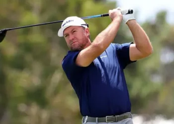 LIV’s McDowell considering DP World Tour return