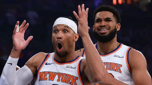 Knicks stun Cavaliers with 22-point comeback