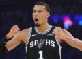 Spurs beat Thunder in double-overtime thriller