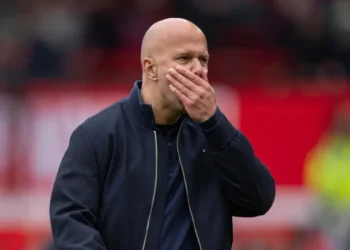 Liverpool owners face dilemma – stick or twist with Slot?