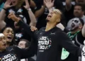 Wembanyama shines as Spurs and Knicks win in play-offs