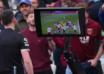 Refs’ chief Webb confirms grappling consultation