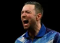 Humphries & Price seal Premier League play-off spots