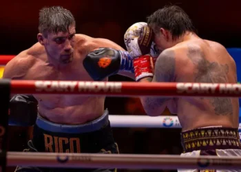 Usyk ref had seen enough to end fight before bell