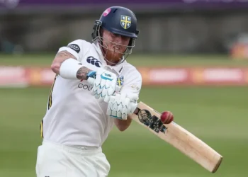 Stokes hits 95 for Durham while England struggle