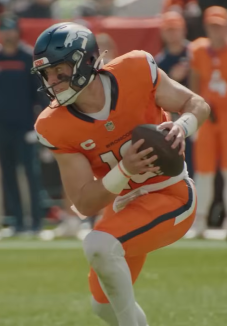 Broncos quarterback Bo Nix