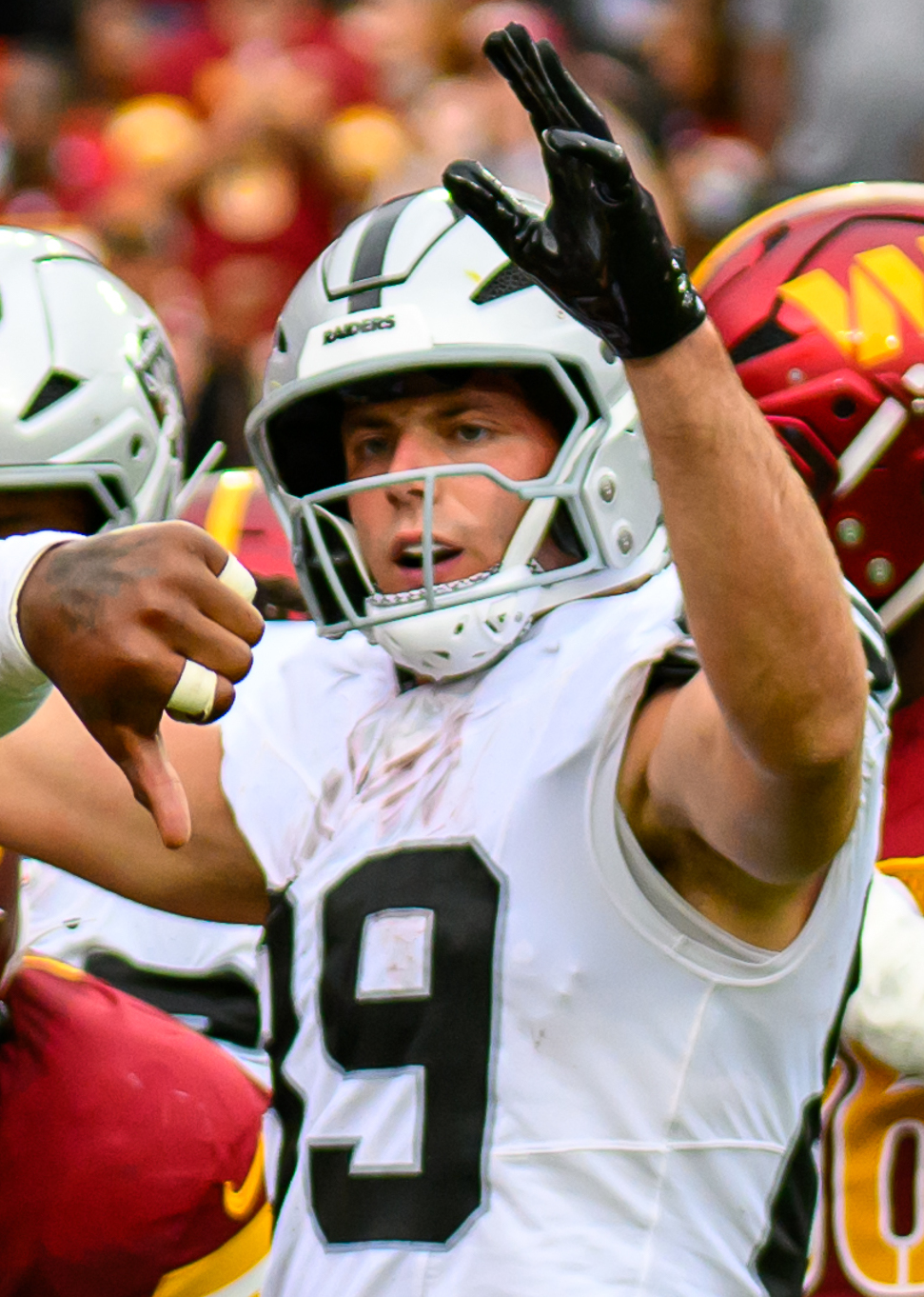 Raiders tight end Brock Bowers