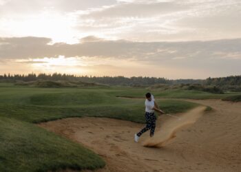 jj spaun wins bmw pga championship 2026 elvira 18th bridgeman 61 biltmore golf bunker sunset px6256824